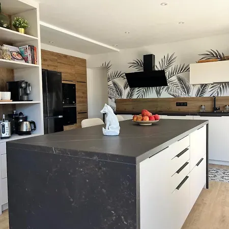 Elegante Avec Piscine A 10mn De La Lattes